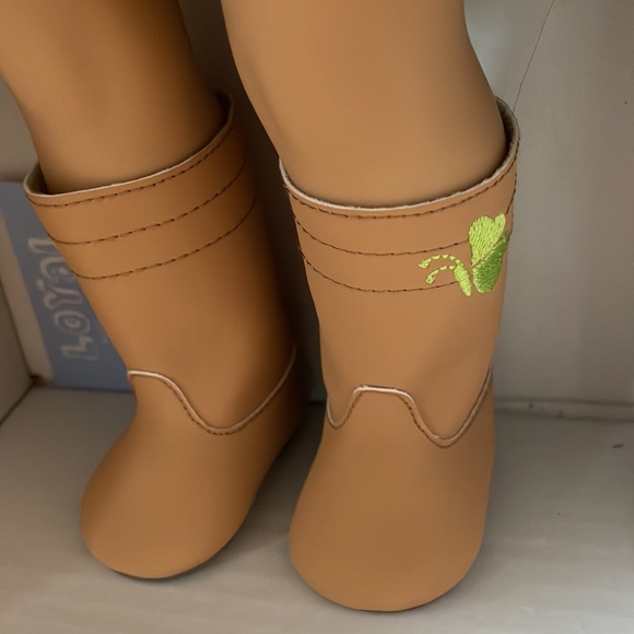 American girl doll - Picture 6 of 8